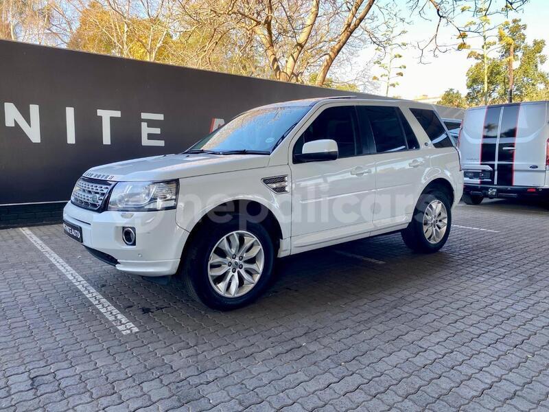 Big with watermark land rover freelander bagmati kathmandu 5221