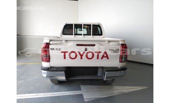 Buy Import Toyota Hilux White Car in Import - Dubai in Bagmati Buy Import Toyota Hilux White Car in Import - Dubai in Bagmati