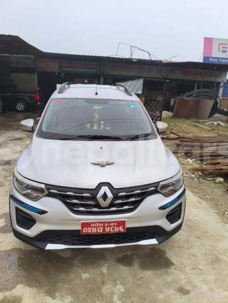 Big with watermark renault trafic bagmati kathmandu 5334