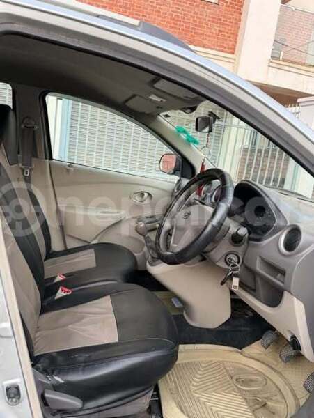 Big with watermark nissan datsun bagmati kathmandu 5336