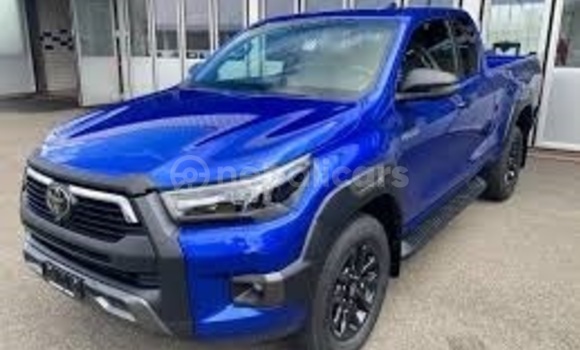 Buy Used Toyota Hilux White Car in Bhadrapur in Mechi Buy Used Toyota Hilux White Car in Bhadrapur in Mechi