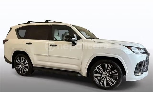Buy Used Lexus LX White Car in Baglung bazaar in Gandaki province