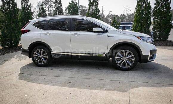 Buy Used Honda CR–V White Car in Bhadrapur in Mechi Buy Used Honda CR–V White Car in Bhadrapur in Mechi