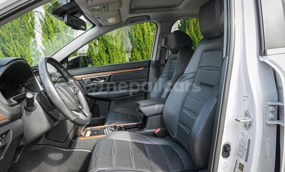 Buy Used Honda CR–V White Car in Bhadrapur in Mechi Buy Used Honda CR–V White Car in Bhadrapur in Mechi