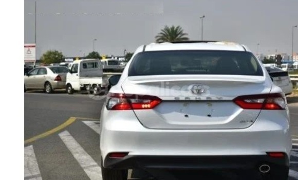 Buy Used Toyota Camry White Car in Bhadrapur in Mechi Buy Used Toyota Camry White Car in Bhadrapur in Mechi