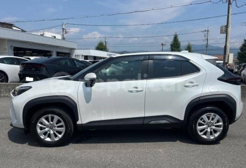 Big with watermark toyota yaris mechi bhadrapur 5447