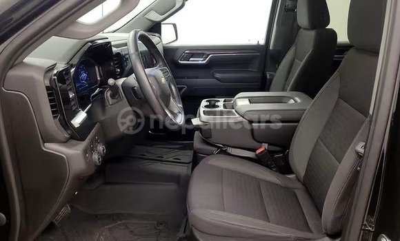 Buy Used Chevrolet Silverado Black Car in Bhadrapur in Mechi Buy Used Chevrolet Silverado Black Car in Bhadrapur in Mechi