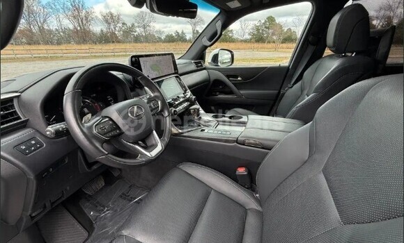 Buy Used Lexus LX White Car in Baglung in Dhawalagiri Buy Used Lexus LX White Car in Baglung in Dhawalagiri