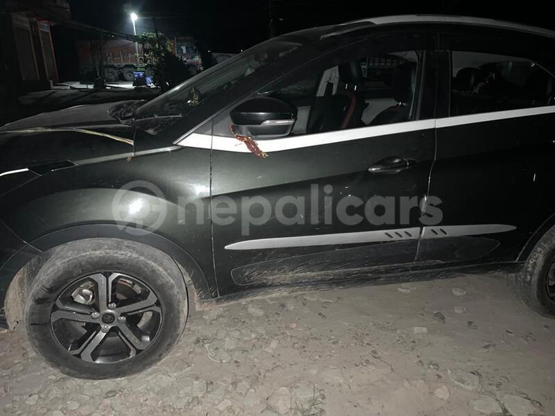 Big with watermark tata nexon none none 5510
