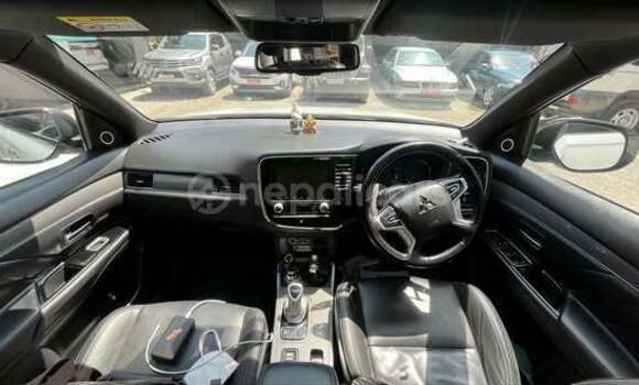 Buy Used Mitsubishi Outlander Other Car in Kathmandu in Bagmati Buy Used Mitsubishi Outlander Other Car in Kathmandu in Bagmati