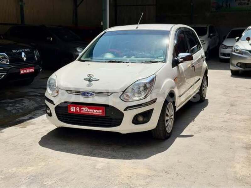 Big with watermark ford figo bagmati kathmandu 5527