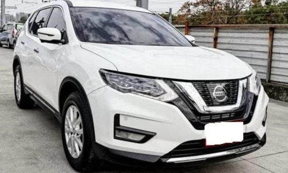 Buy Used Nissan X–Trail White Car in Bharatpur in Narayani Buy Used Nissan X–Trail White Car in Bharatpur in Narayani