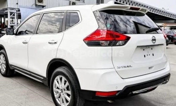 Buy Used Nissan X–Trail White Car in Bharatpur in Narayani Buy Used Nissan X–Trail White Car in Bharatpur in Narayani