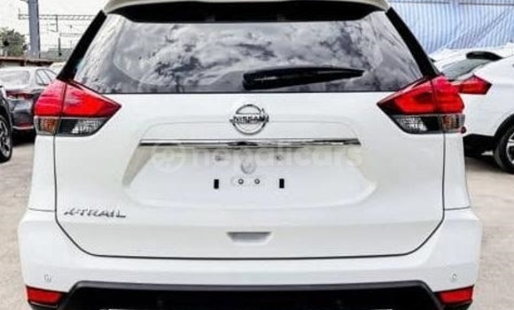 Buy Used Nissan X–Trail White Car in Bharatpur in Narayani Buy Used Nissan X–Trail White Car in Bharatpur in Narayani