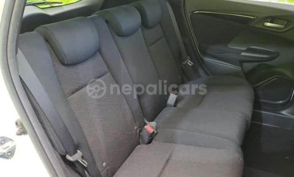 Buy Used Honda FIT White Car in Bhadrapur in Mechi Buy Used Honda FIT White Car in Bhadrapur in Mechi