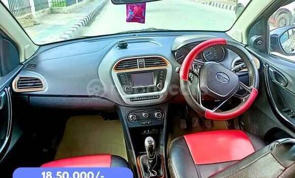 Buy Used Hyundai Accent Other Car in Arjundhara in Koshi province Buy Used Hyundai Accent Other Car in Arjundhara in Koshi province