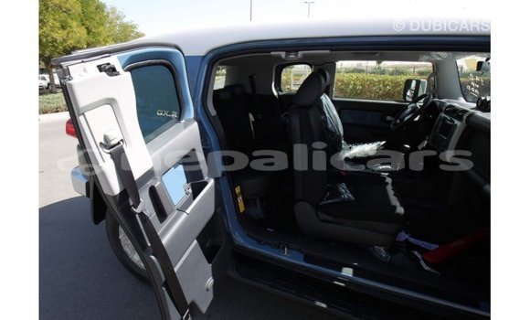 Buy Import Toyota FJ Cruiser Blue Car in Import - Dubai in Bagmati