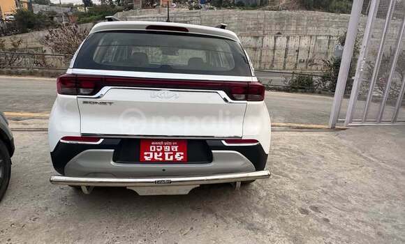 Buy Used Kia Sonet White Car in Kathmandu in Bagmati Buy Used Kia Sonet White Car in Kathmandu in Bagmati