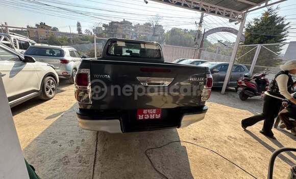 Buy Used Toyota Hilux Grey Car in Kathmandu in Bagmati Buy Used Toyota Hilux Grey Car in Kathmandu in Bagmati
