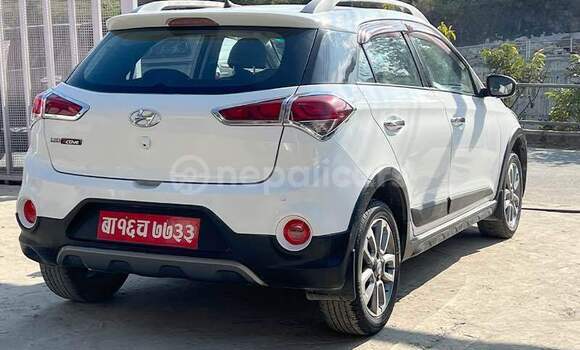 Buy Used Hyundai i20 White Car in Kathmandu in Bagmati Buy Used Hyundai i20 White Car in Kathmandu in Bagmati