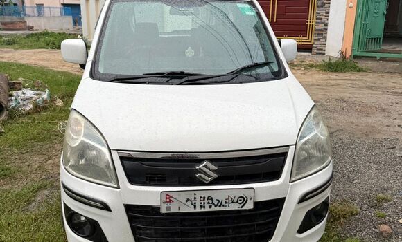 Buy Used Hyundai XG White Car in Bhaktapur in Bagmati Buy Used Hyundai XG White Car in Bhaktapur in Bagmati