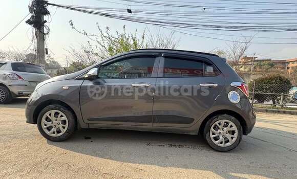 Buy Used Hyundai Grand i10 Black Car in Kathmandu in Bagmati Buy Used Hyundai Grand i10 Black Car in Kathmandu in Bagmati