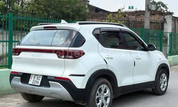 Buy Used Kia Sonet White Car in Kathmandu in Bagmati Buy Used Kia Sonet White Car in Kathmandu in Bagmati