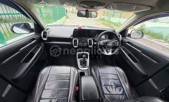 Buy Used Kia Sonet White Car in Kathmandu in Bagmati Buy Used Kia Sonet White Car in Kathmandu in Bagmati