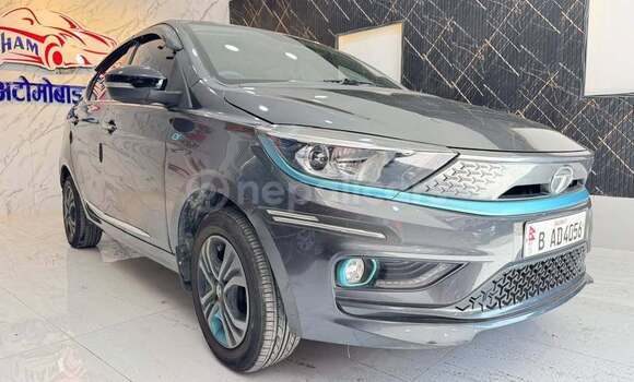 Buy Used TATA Tigor Grey Car in Kathmandu in Bagmati Buy Used TATA Tigor Grey Car in Kathmandu in Bagmati