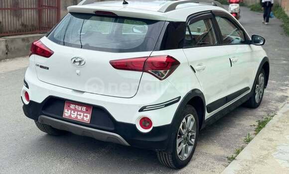 Buy Used Hyundai i20 White Car in Kathmandu in Bagmati Buy Used Hyundai i20 White Car in Kathmandu in Bagmati