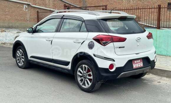 Buy Used Hyundai i20 White Car in Kathmandu in Bagmati Buy Used Hyundai i20 White Car in Kathmandu in Bagmati