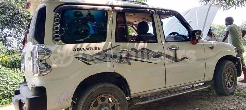 Big with watermark mahindra cl bagmati kathmandu 5683