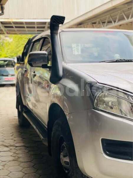 Big with watermark isuzu d max koshi khandbari 5690
