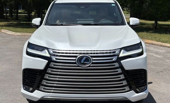 Buy Used Lexus LX White pearl Car in Nepalganj in Bheri Buy Used Lexus LX White pearl Car in Nepalganj in Bheri