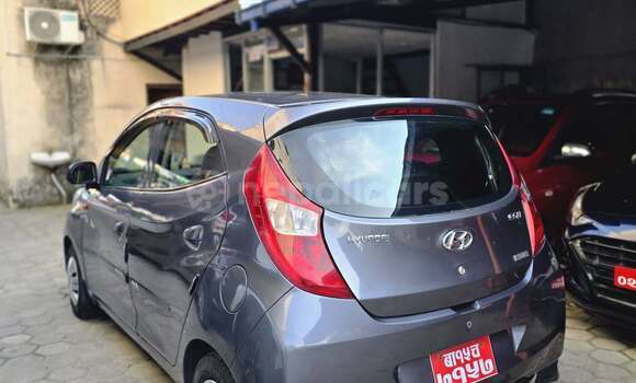 Buy Used Hyundai EON Grey Car in Bhadrapur in Mechi Buy Used Hyundai EON Grey Car in Bhadrapur in Mechi
