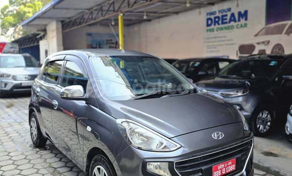 Buy Used Hyundai Santro Grey Car in Arjundhara in Koshi province