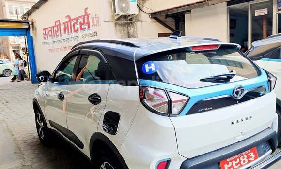 Buy Used TATA Nexon White Car in Arjundhara in Koshi province Buy Used TATA Nexon White Car in Arjundhara in Koshi province