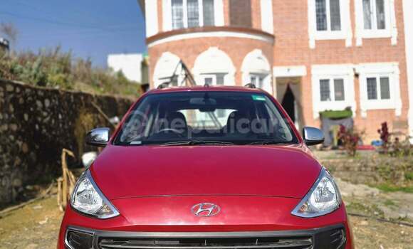 Buy Used Hyundai Santro Red Car in Bhajani in Sudurpaschim province