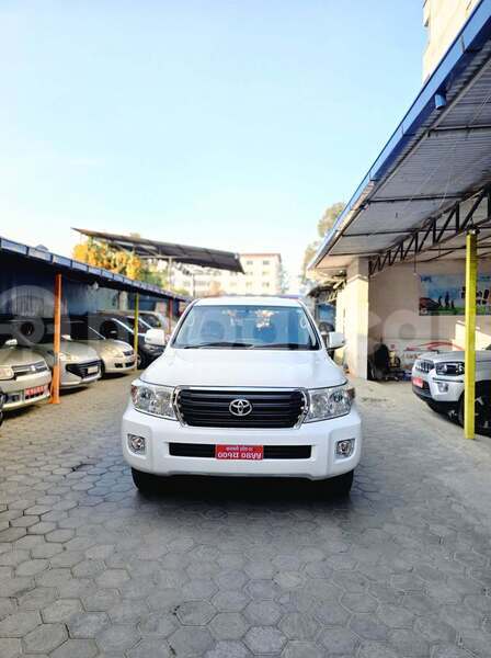 Big with watermark toyota land cruiser koshi province arjundhara 5729