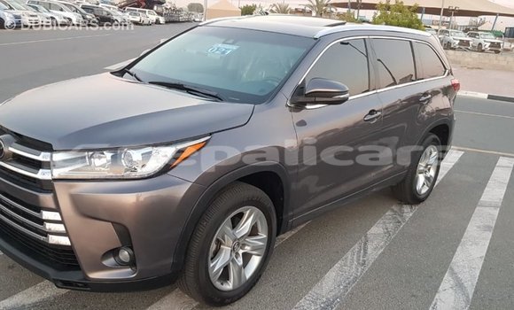 Buy Import Toyota Highlander Other Car in Import - Dubai in Bagmati Buy Import Toyota Highlander Other Car in Import - Dubai in Bagmati