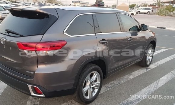 Buy Import Toyota Highlander Other Car in Import - Dubai in Bagmati Buy Import Toyota Highlander Other Car in Import - Dubai in Bagmati