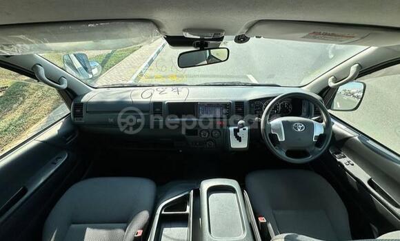 Buy Used Toyota Hiace White Car in Bhadrapur in Mechi Buy Used Toyota Hiace White Car in Bhadrapur in Mechi