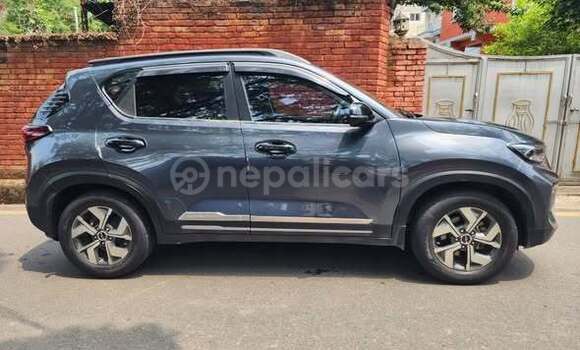 Buy Used Kia Cadenza Other Car in Kathmandu in Bagmati Buy Used Kia Cadenza Other Car in Kathmandu in Bagmati