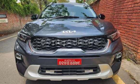 Buy Used Kia Cadenza Other Car in Kathmandu in Bagmati Buy Used Kia Cadenza Other Car in Kathmandu in Bagmati
