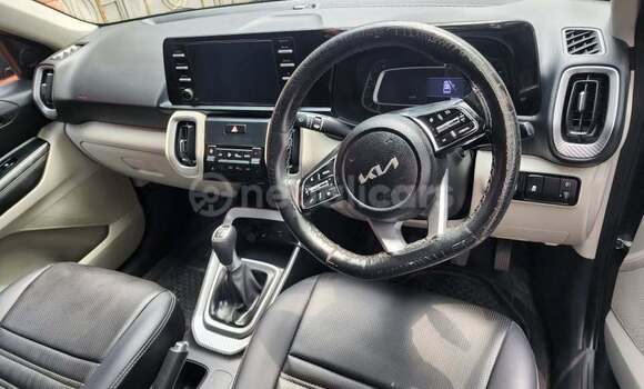 Buy Used Kia Cadenza Other Car in Kathmandu in Bagmati Buy Used Kia Cadenza Other Car in Kathmandu in Bagmati