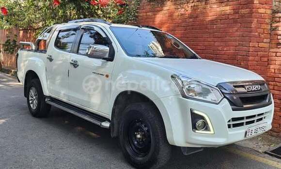 Buy Used Isuzu Hi lander Other Car in Kathmandu in Bagmati Buy Used Isuzu Hi lander Other Car in Kathmandu in Bagmati