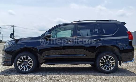 Buy Used Toyota Land Cruiser Prado Black Car in Bhadrapur in Mechi Buy Used Toyota Land Cruiser Prado Black Car in Bhadrapur in Mechi