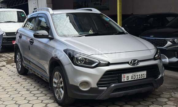 Buy Used Hyundai i20 Grey Car in Kathmandu metro 13 - kalimati area in Bagmati province Buy Used Hyundai i20 Grey Car in Kathmandu metro 13 - kalimati area in Bagmati province
