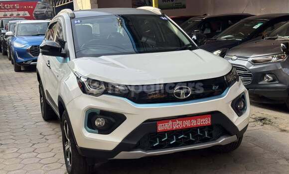 Buy Used TATA Nexon White Car in Kathmandu metro 13 - kalimati area in Bagmati province Buy Used TATA Nexon White Car in Kathmandu metro 13 - kalimati area in Bagmati province