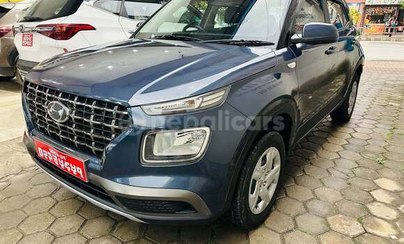 Buy Used Hyundai Venue Blue Car in Kathmandu metro 13 - kalimati area in Bagmati province Buy Used Hyundai Venue Blue Car in Kathmandu metro 13 - kalimati area in Bagmati province